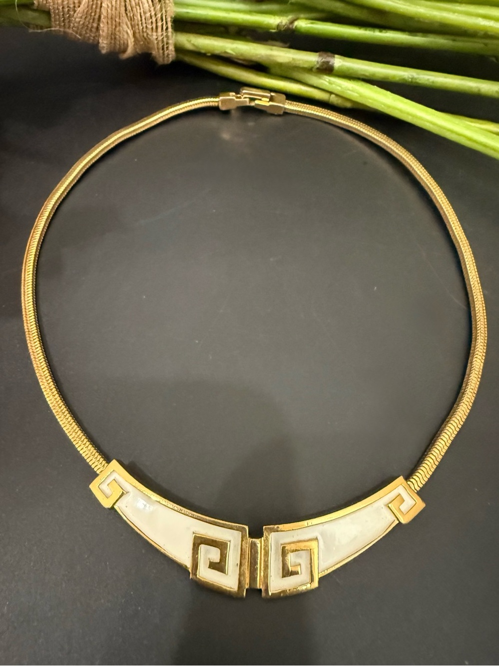 Vintage Signed TRIFARI Gold-tone Off White Enameled Greek Key Style Necklace